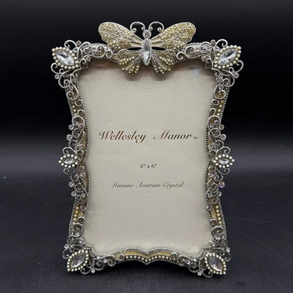 Vintage Wellesley Manor Butterfly Picture Frame 4x6 Jeweled Crystal Silver Boho